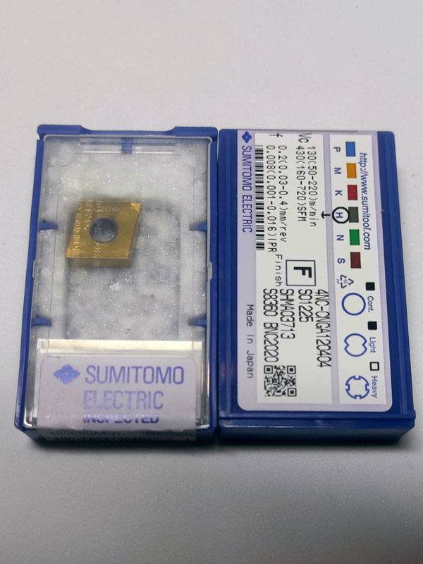 Sumitomo CNGA 120404 NC4 BNC2020